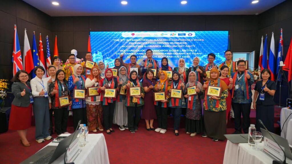 Unisba Blitar Perkuat Hubungan Akademik Internasional hingga Vietnam