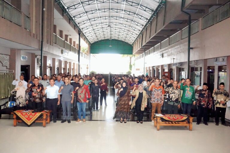 FGD Stakeholder, UNISBA Blitar Siapkan Kurikulum OBE Berbasis Kebutuhan Industri